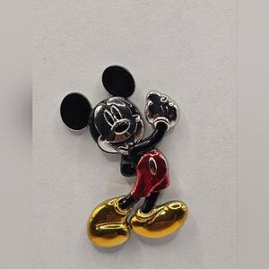 Disney Mickey Mouse Classic Shiny Pin Carded New